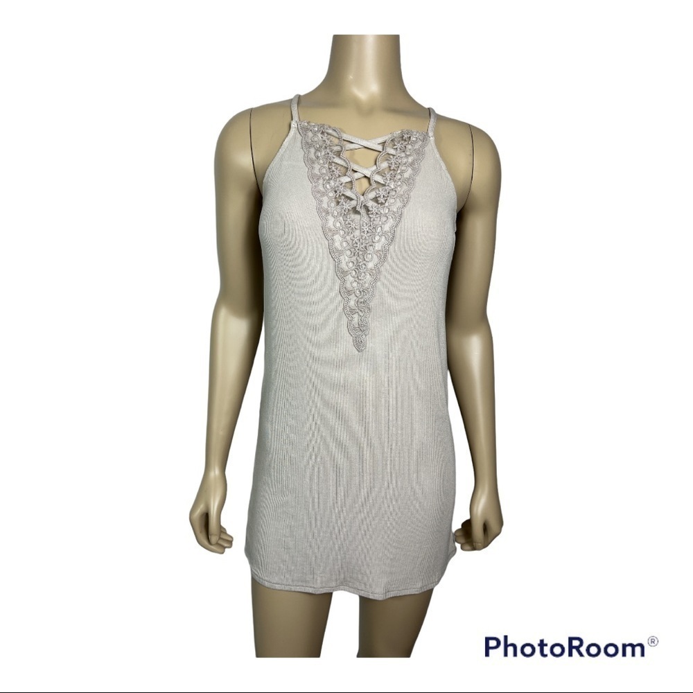 Easel Taupe Lace Accent V Neck Ribbed Tank Size Small NWT